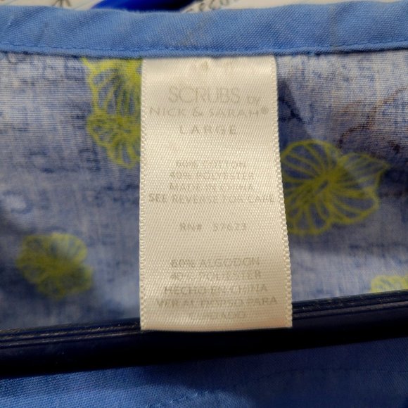 Nick and Sarah Scrub Top -- ITEM #1326 - Picture 3 of 3